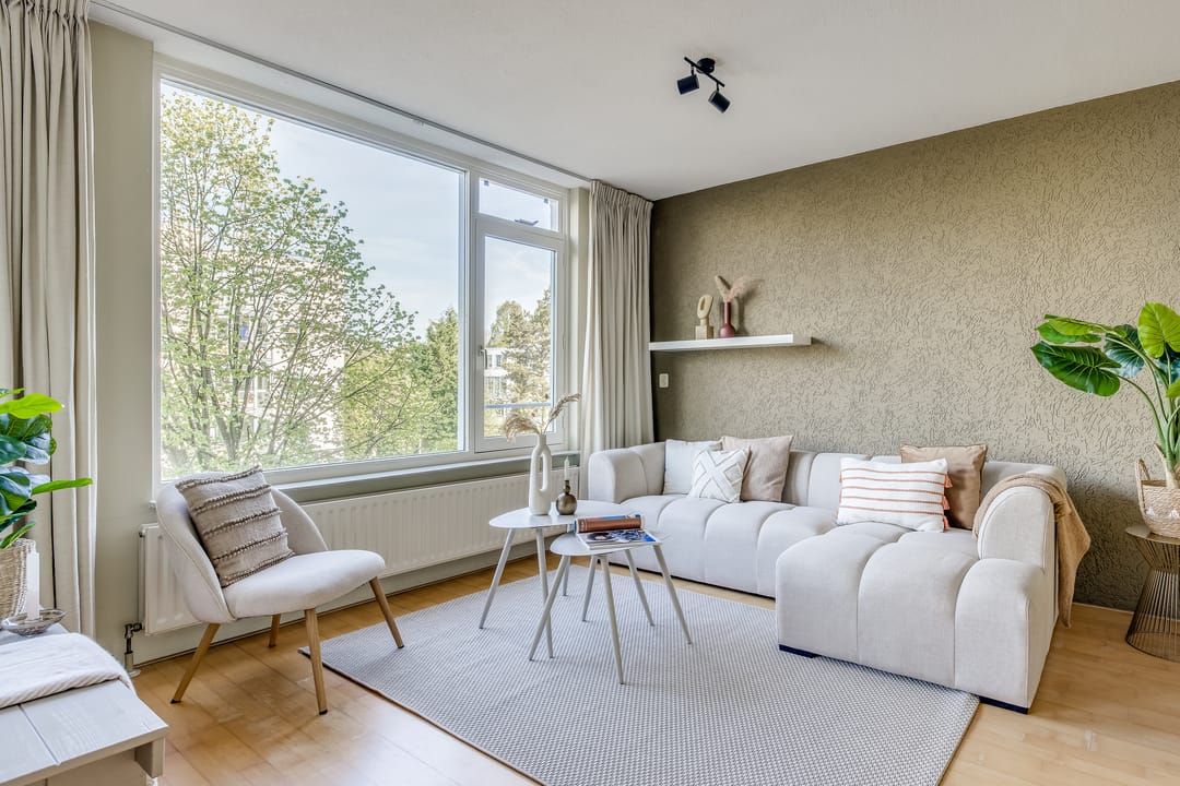 Foto 8 van Aartsbisschop Romerostraat 227