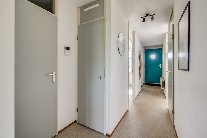 Foto 20 van Aartsbisschop Romerostraat 227