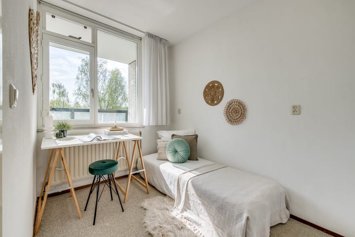 Foto 29 van Aartsbisschop Romerostraat 227