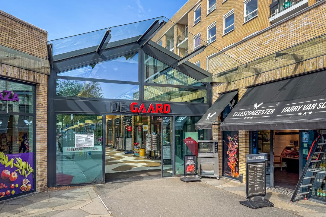 Foto 38 van Aartsbisschop Romerostraat 227