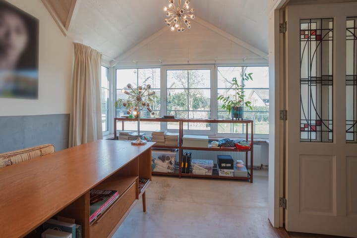 Photo 17 of Vlasvenstraat 8