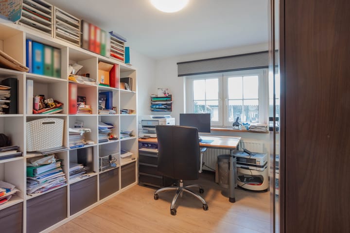 Photo 31 of Vlasvenstraat 8