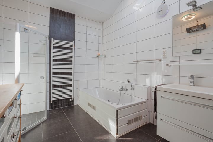 Photo 35 of Vlasvenstraat 8