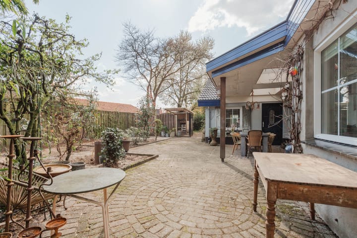 Photo 49 of Vlasvenstraat 8