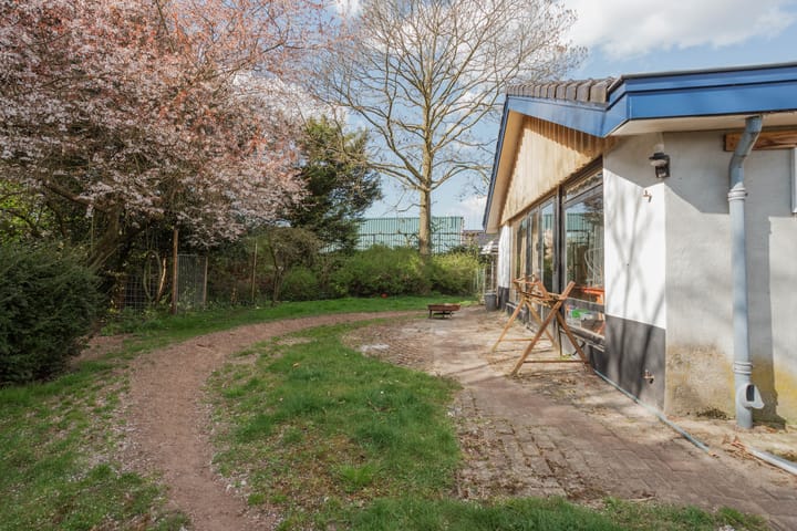 Photo 56 of Vlasvenstraat 8