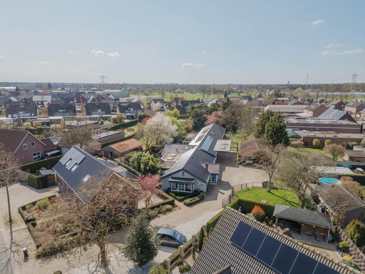 Photo 77 of Vlasvenstraat 8