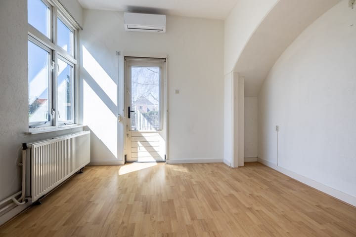 Foto 23 van Karel Mollenstraat Zuid 9