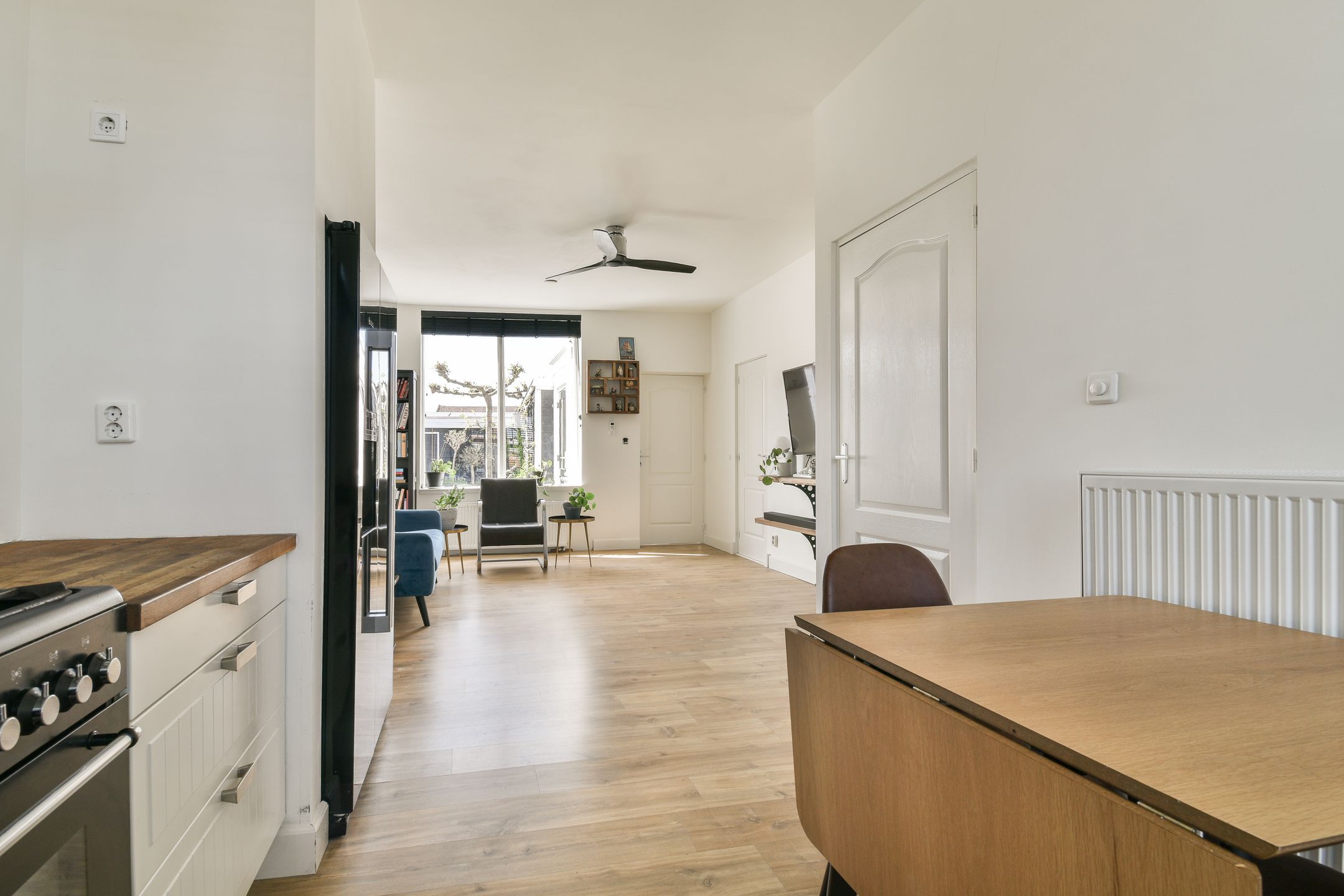 Foto 12 van Burgemeester van Esstraat 131