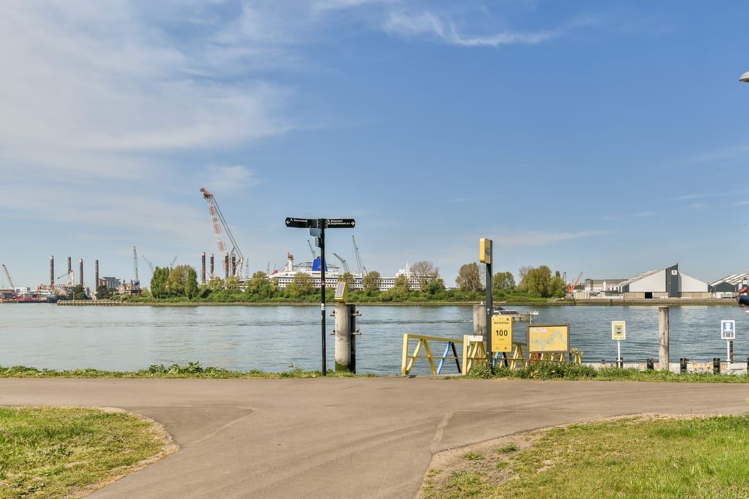 Foto 31 van Burgemeester van Esstraat 131