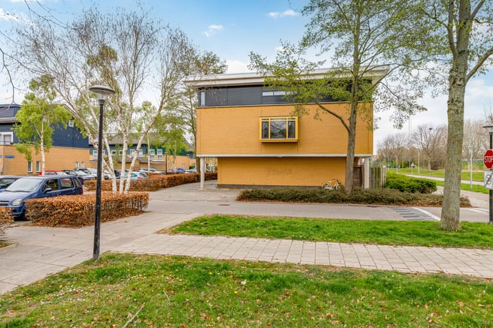 Foto 39 van Voorjaarstraat 2