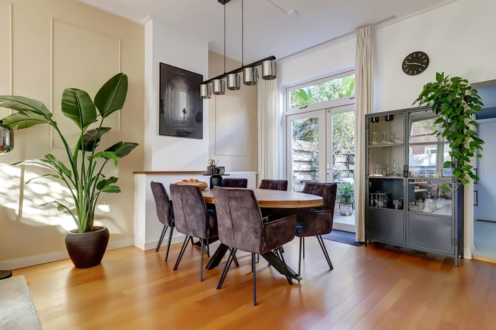 Foto 4 van Riouwstraat 70