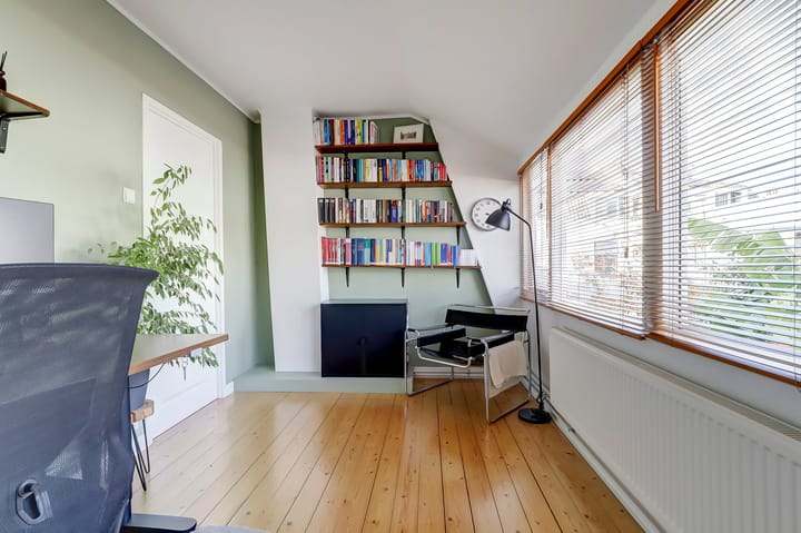 Foto 22 van Riouwstraat 70