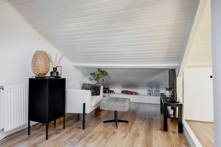 Foto 25 van Riouwstraat 70