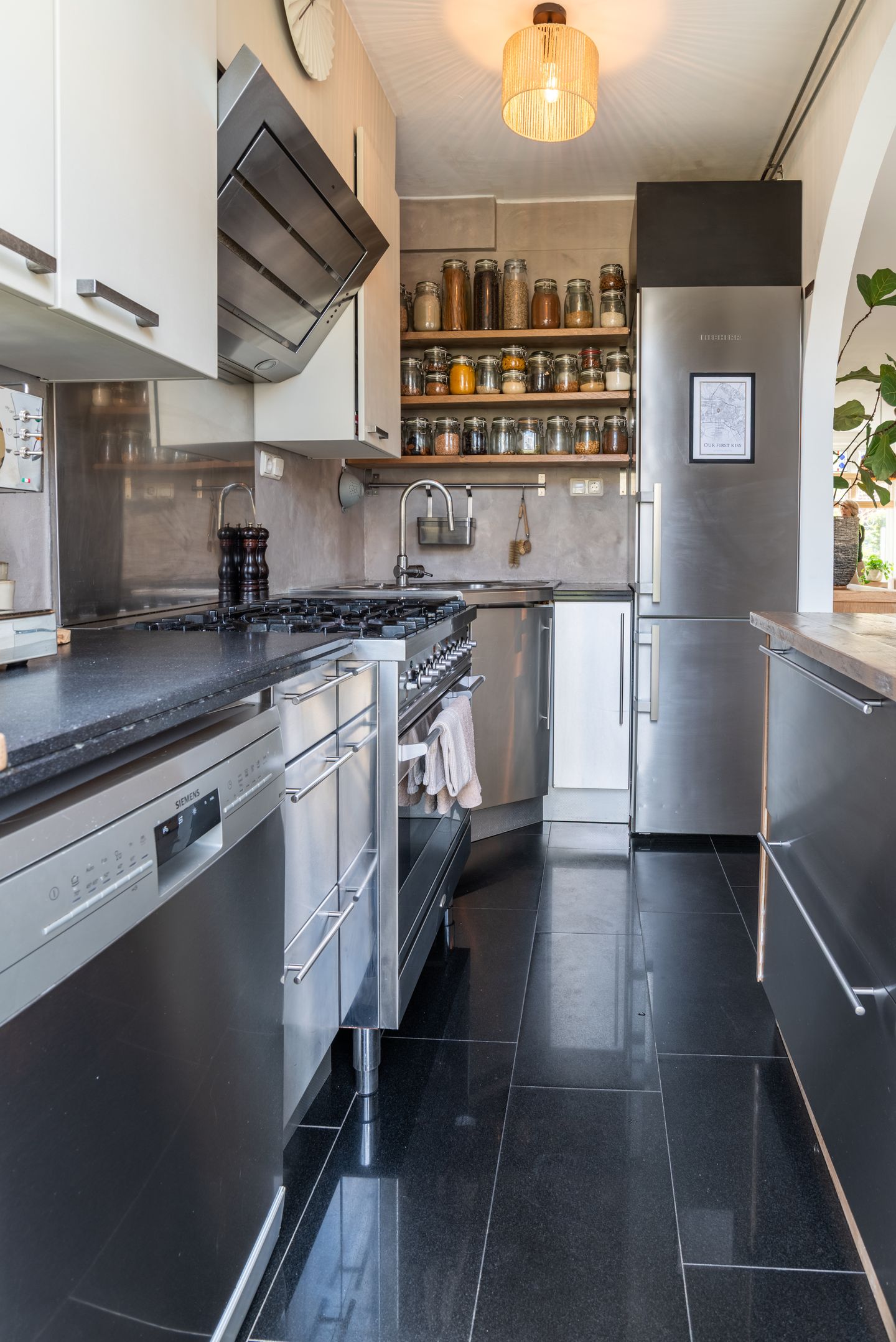 Foto 14 van Henegouwselaan 91