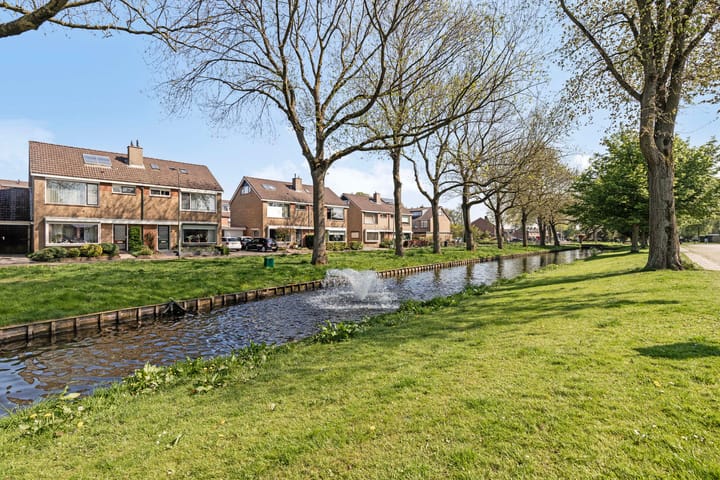 Photo 21 of Elzenlaan 18