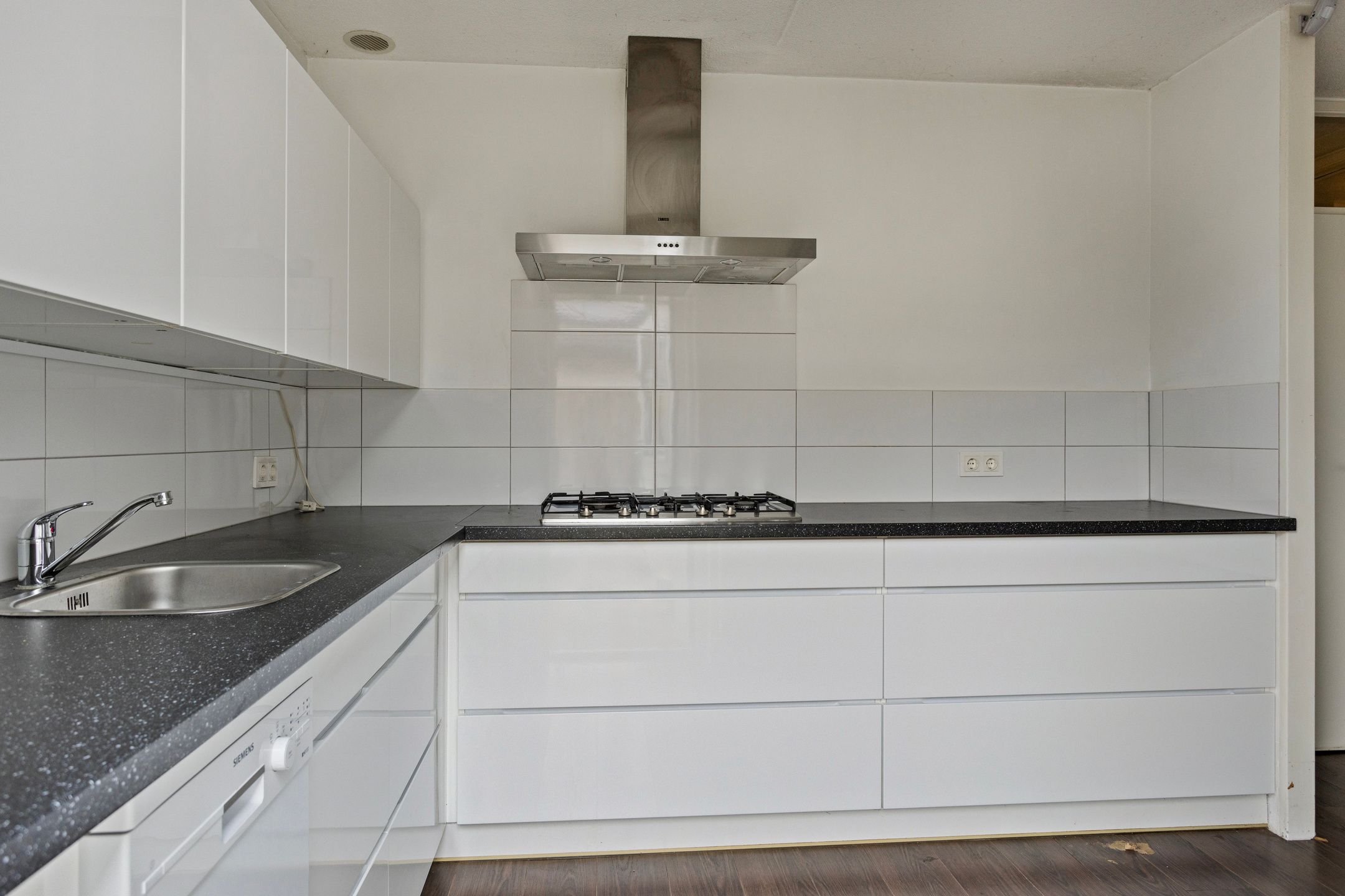 Foto 12 van Giekwerf 6