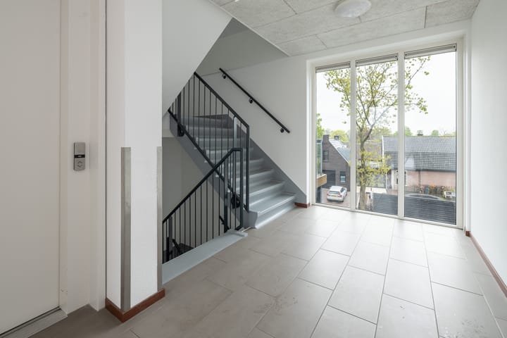 Foto 24 van Ds. Van de Woestijnehof 224