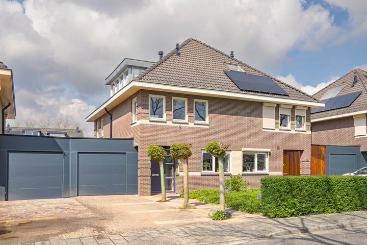 Karposthegge 26