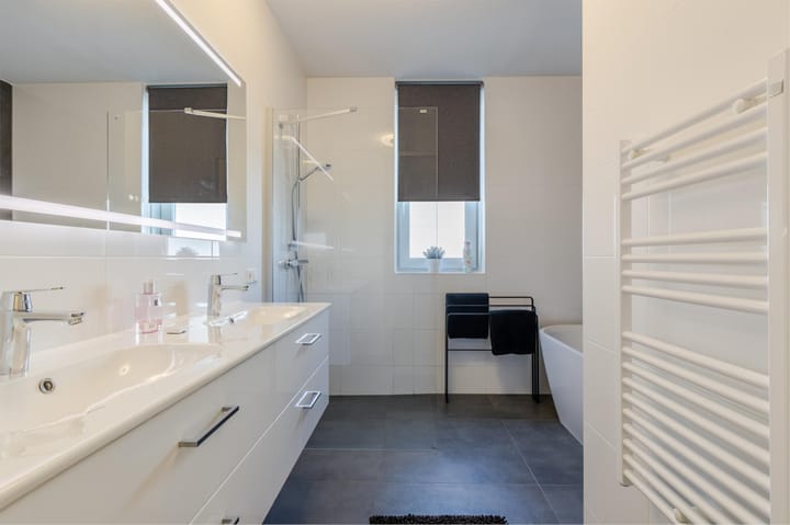 Foto 34 van Aan de Dijk 44