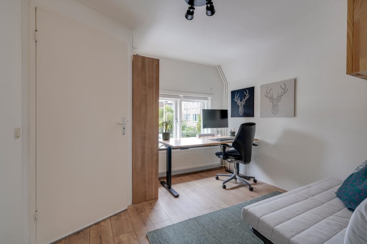 Photo 33 of Herman Modedstraat 38