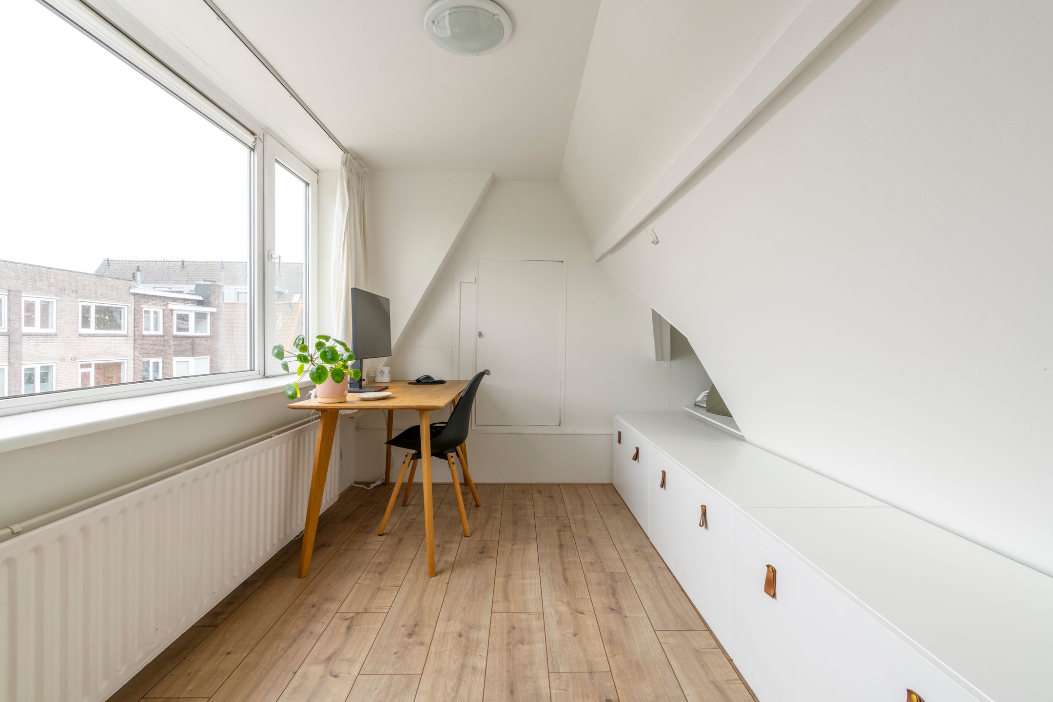 Foto 36 van Herman Modedstraat 38