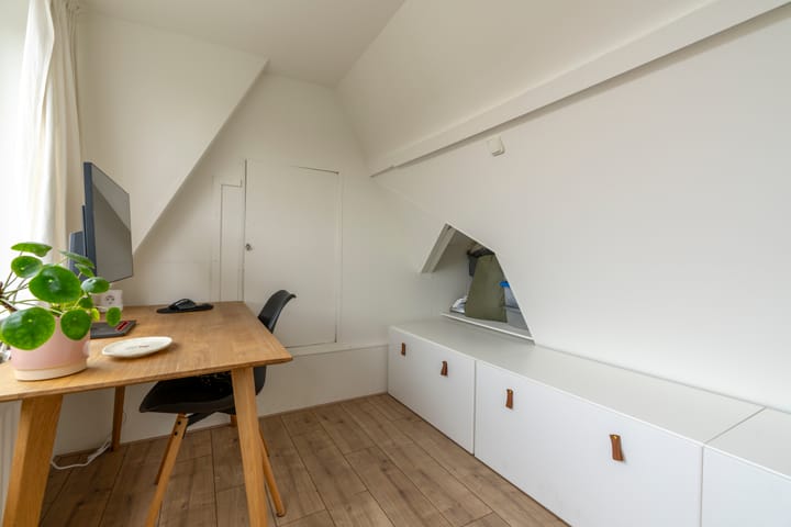 Photo 37 of Herman Modedstraat 38