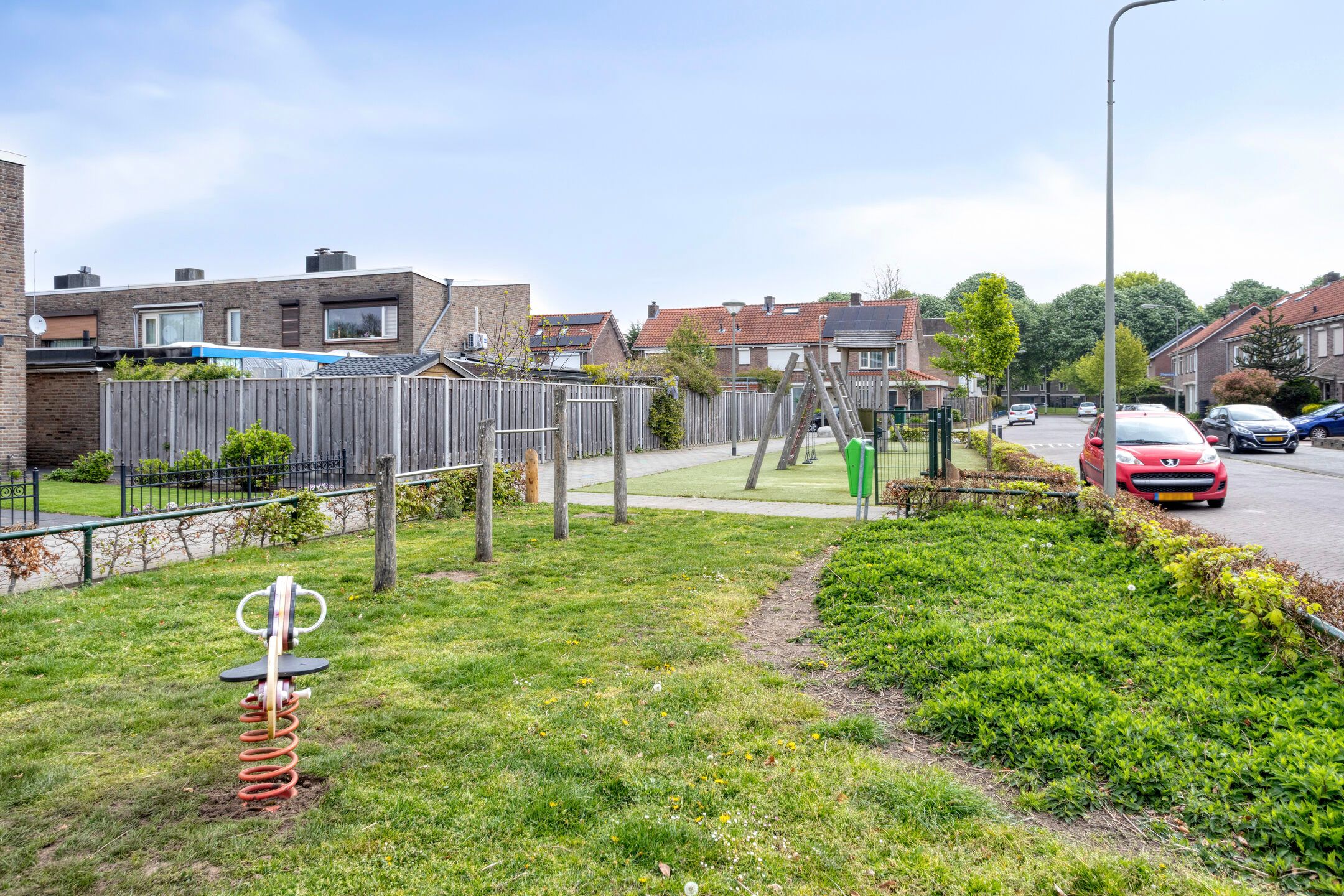 Foto 33 van Rudolf van Baarlestraat 12