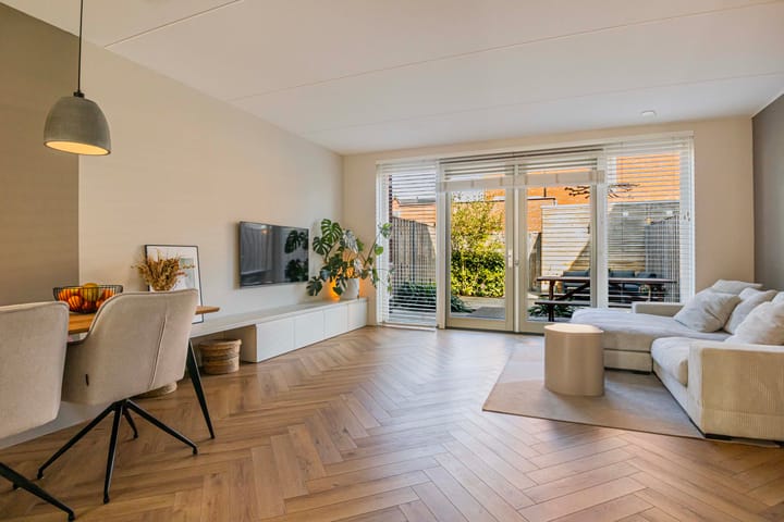 Foto 3 van Herfststorm 11