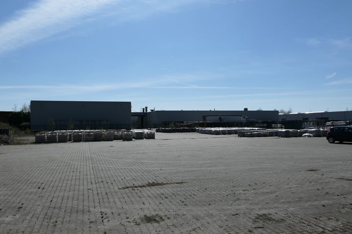 Siemensstraat 9, Hoogeveen