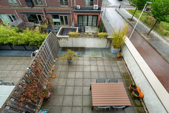 Photo 28 of Melis Stokestraat 501
