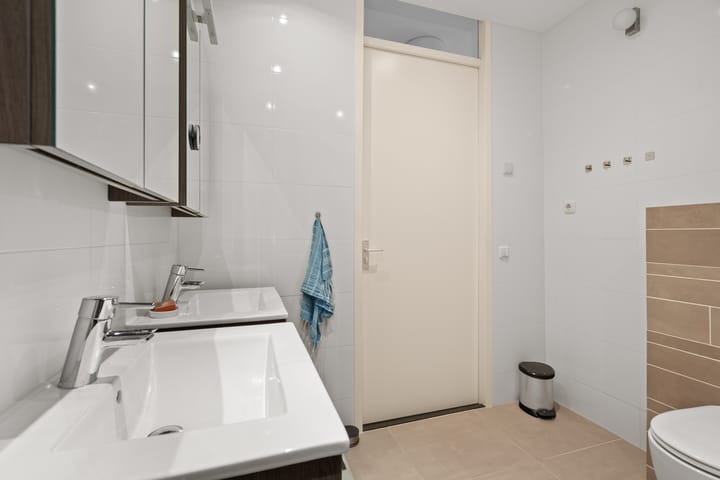 Photo 32 of Melis Stokestraat 501