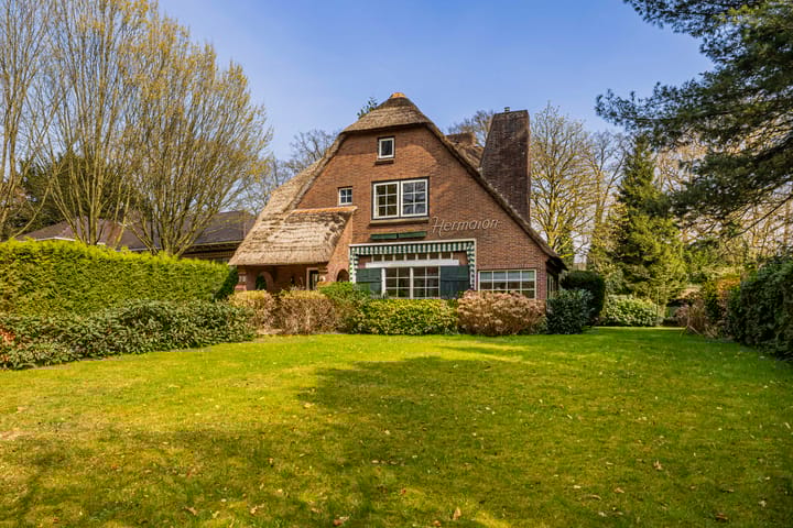 Foto 42 van Stationsweg 79