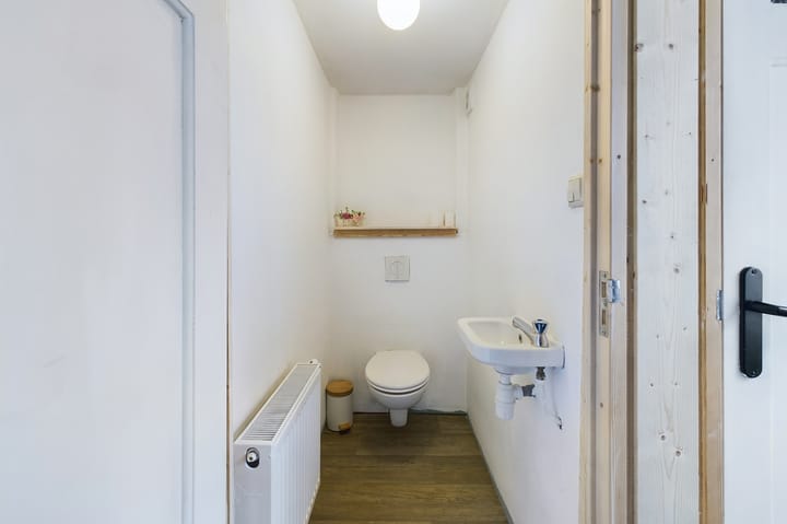 Foto 16 van Wilhelminaplantsoen 18