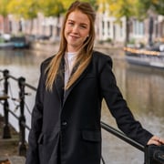 Jessy van Nieuwenhoven - Commercieel Medewerker