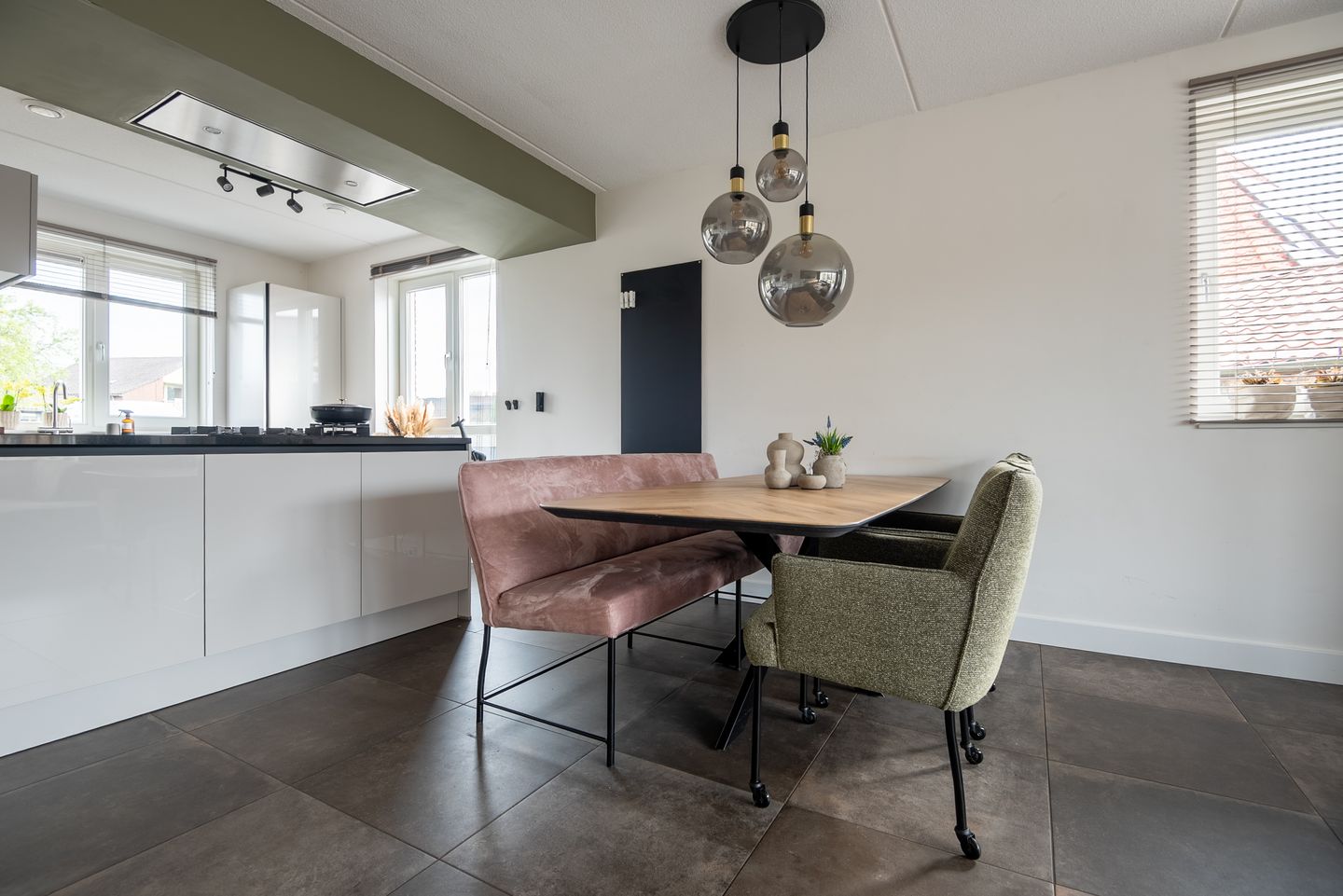 Foto 5 van Esdoornlaan 1