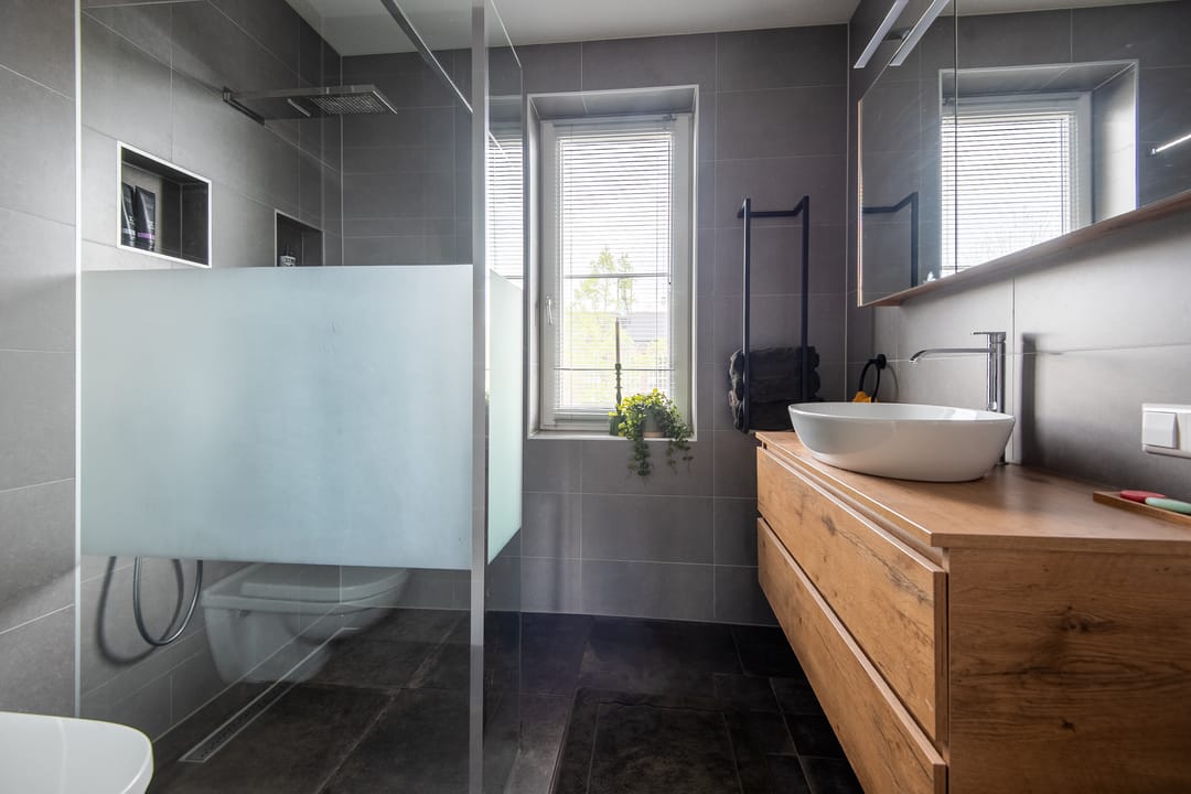 Foto 11 van Esdoornlaan 1