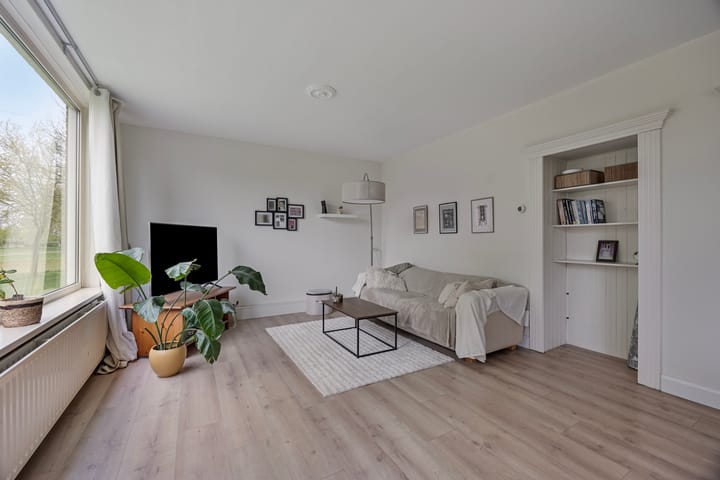 Photo 12 of Roelof van Schevenstraat 209