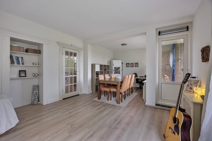 Photo 13 of Roelof van Schevenstraat 209