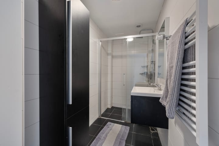 Photo 25 of Roelof van Schevenstraat 209