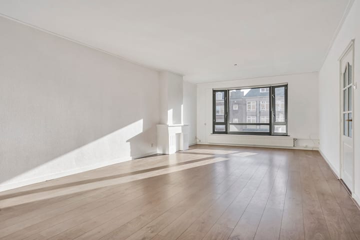 Foto 2 van Koninginnenlaan 8