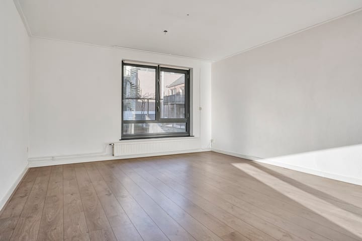 Photo 8 of Koninginnenlaan 8