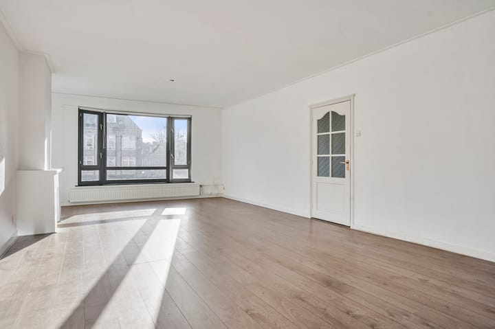 Photo 9 of Koninginnenlaan 8