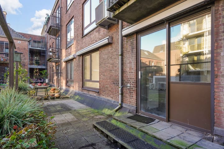 Photo 18 of Koninginnenlaan 8