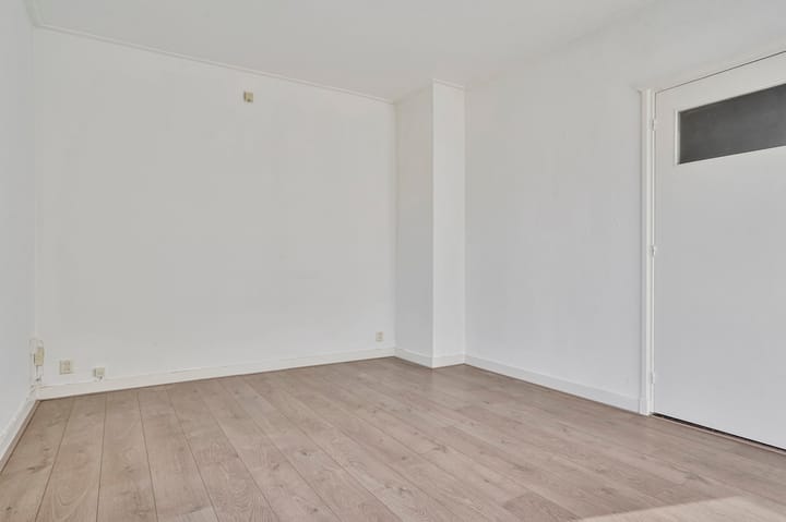 Photo 20 of Koninginnenlaan 8