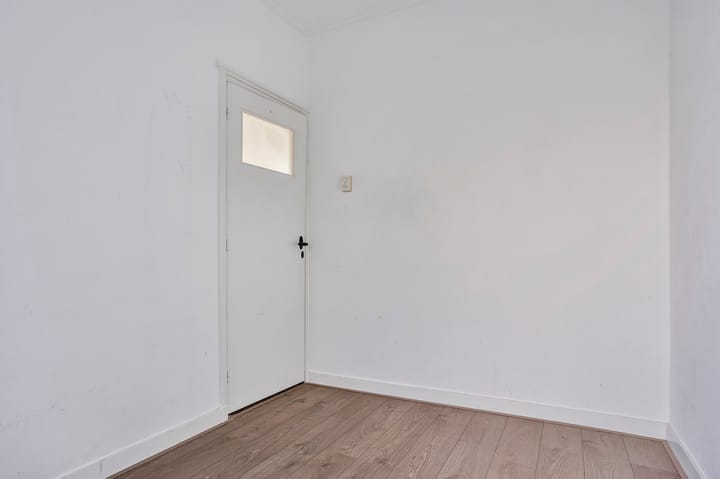 Photo 24 of Koninginnenlaan 8