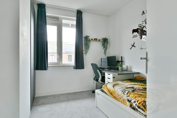 Foto 32 van Van Kootenstraat 15