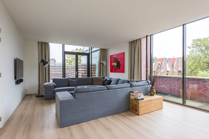 Photo 9 of Westsingel 5