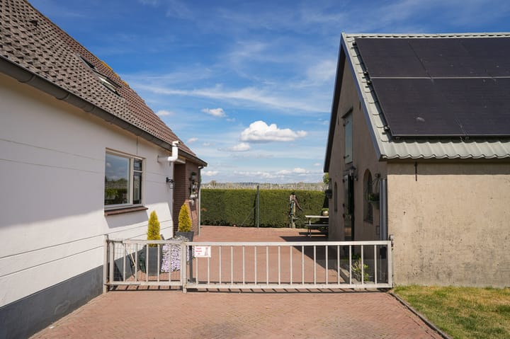 Photo 22 of Verhuizensestraat 1