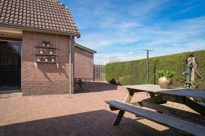 Photo 36 of Verhuizensestraat 1