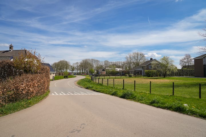 Photo 50 of Verhuizensestraat 1